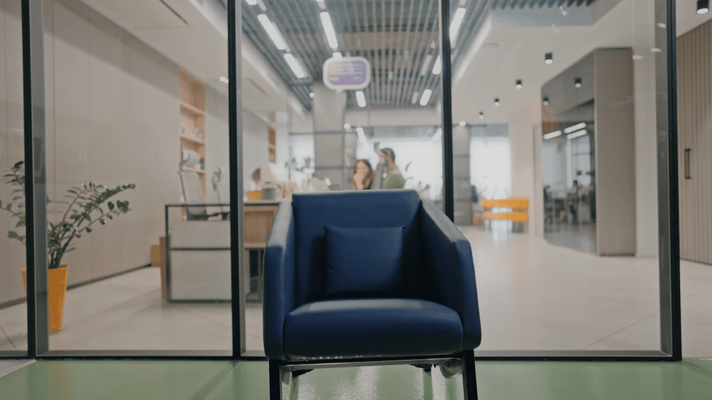 کمپین «یک روز جای من» ایزی لایف