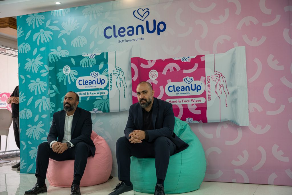 برگزاری ایونت رونمایی از محصولات جدید کلین آپ که توسط دپارتمان برگزاری ایونت رویدانو انجام شد. Clean Up launch event management